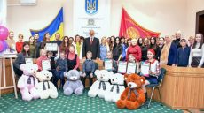 Судьи наградили талантливых детей