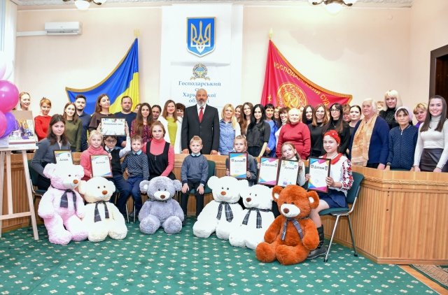 Судьи наградили талантливых детей