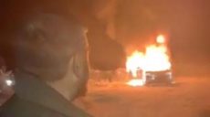 Лидер «евробляхеров» в знак протеста сжег свой Land Rover (видео)