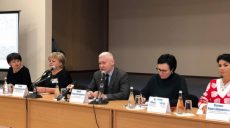 Военное положение. В Харькове школы работают в обычном режиме, каникулы пройдут в срок
