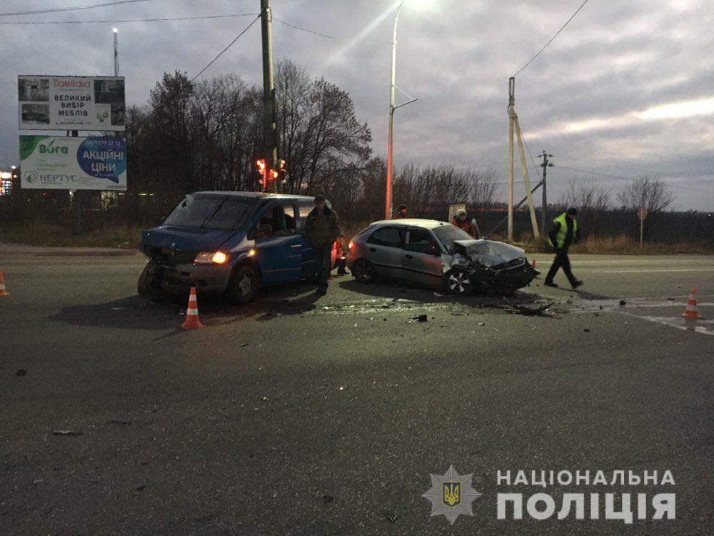 На Окружной при столкновении автомобилей пострадали их пассажиры (фото)