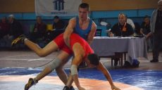Харьковские кадеты уверенно выступили на чемпионате Украины по греко-римской борьбе