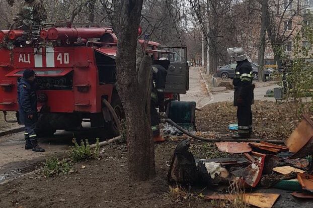 Спасатели эвакуировали жителей многоэтажки в Харькове