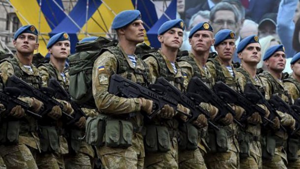 Харьковчане обращаются в военкоматы, чтобы защищать Украину и Харьковщину — военный комиссар