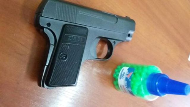 Харьковские школьники стреляли друг в друга из игрушечных пистолетов на переменке — полиция