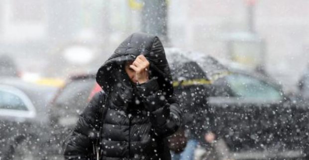 Выходные в Харькове: снежно, холодно и  ветрено