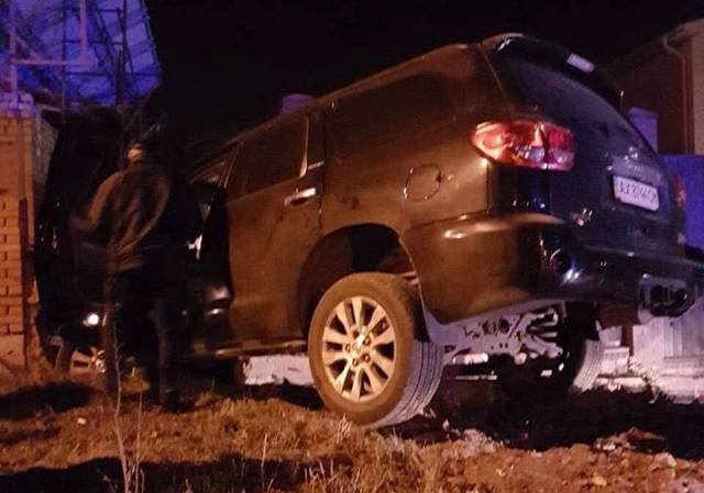 На Золочевской Toyota врезалась в забор (фото)