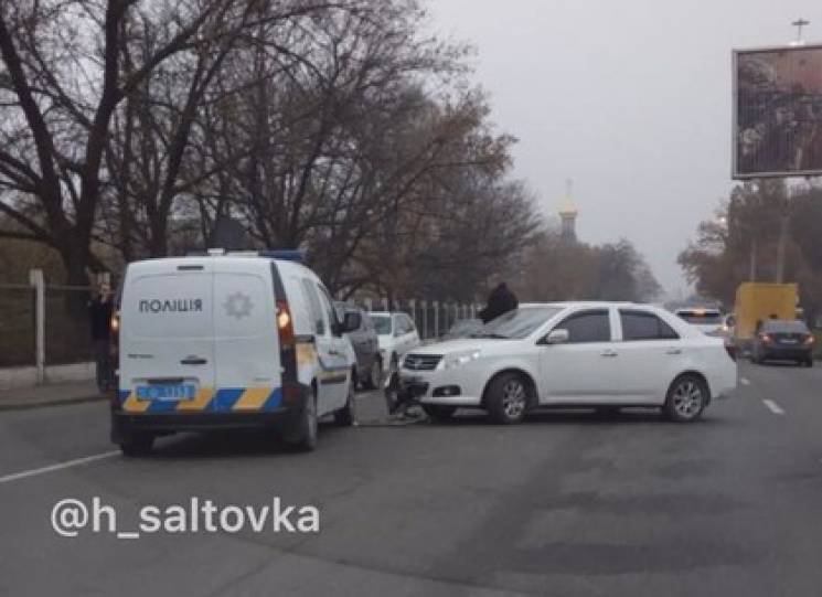 В Харькове полицейская машина попала в ДТП