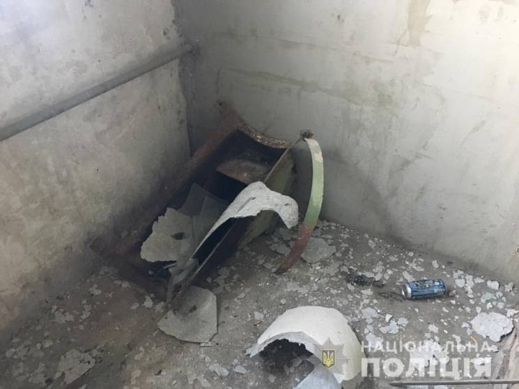 В Харькове взорвался мусоропровод (фото)