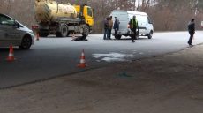 В Харькове под мостом нашли тело мужчины (фото)