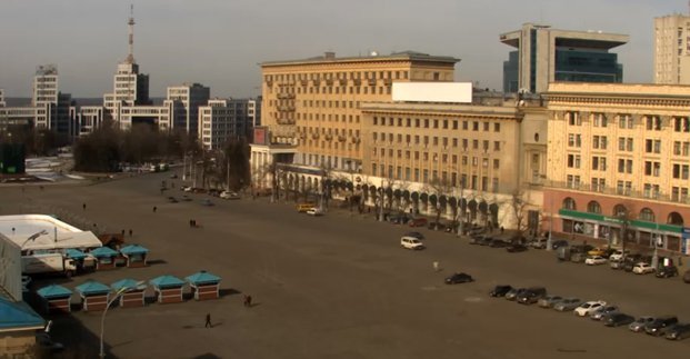 На площади Свободы временно ограничат движение транспорта