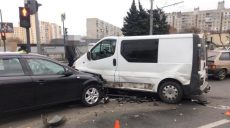 На Гагарина столкнулись Renault и Opel (фото)