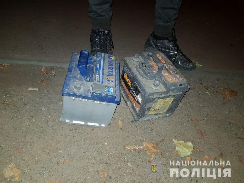 В Харькове задержали мужчину, который воровал аккумуляторные батареи