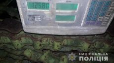 В Дергачах двое мужчин украли забор у пенсионера