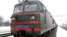 В Харькове поезд сбил женщину