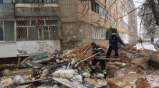 Спасатели ищут пострадавших в завалах дома, который взорвался на Киевщине
