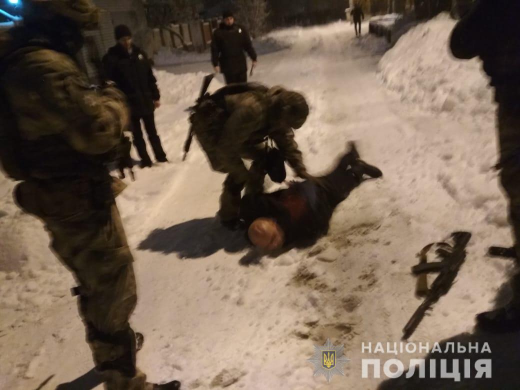 В Харькове задержали мужчину, который устроил стрельбу (фото)