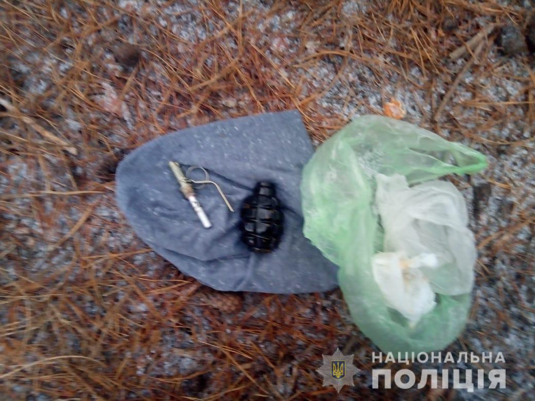 Полицейские изъяли у харьковчанина боеприпас (фото)