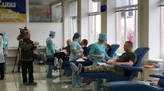 Харьковские пограничники сдали кровь для онкобольных детей