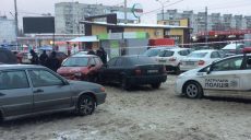 ДТП на Салтовке: столкнулись Lada Kalina и Skoda Octavia (фото)