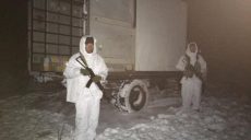На Харьковщине контрабандисты бросили на границе полтонны сыра