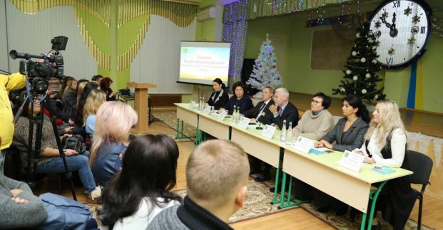 В Харькове по жалобам родителей проверят руководство школы