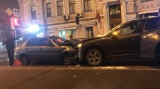 На Сумской столкнулись автомобили (фото)