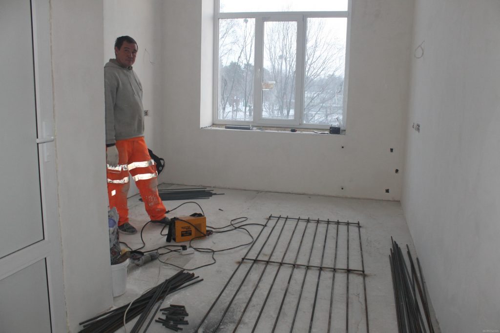 В областной больнице для чернобыльцев продолжается капитальный ремонт (фото)