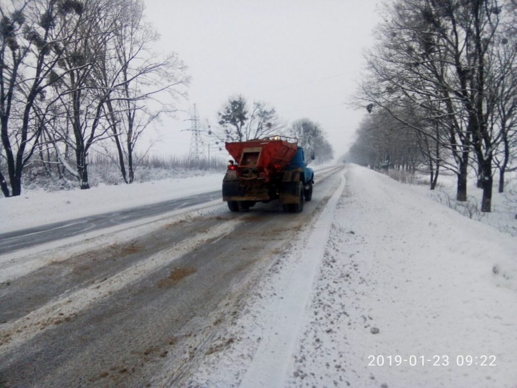 Снегопад на Харьковщине продлится до утра 24 января