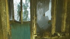 Произошел пожар в многоэтажке на Бучмы