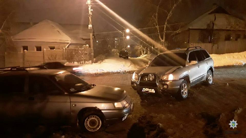 На Жилярди столкнулись ВАЗ 21112 и Hyundai (фото)