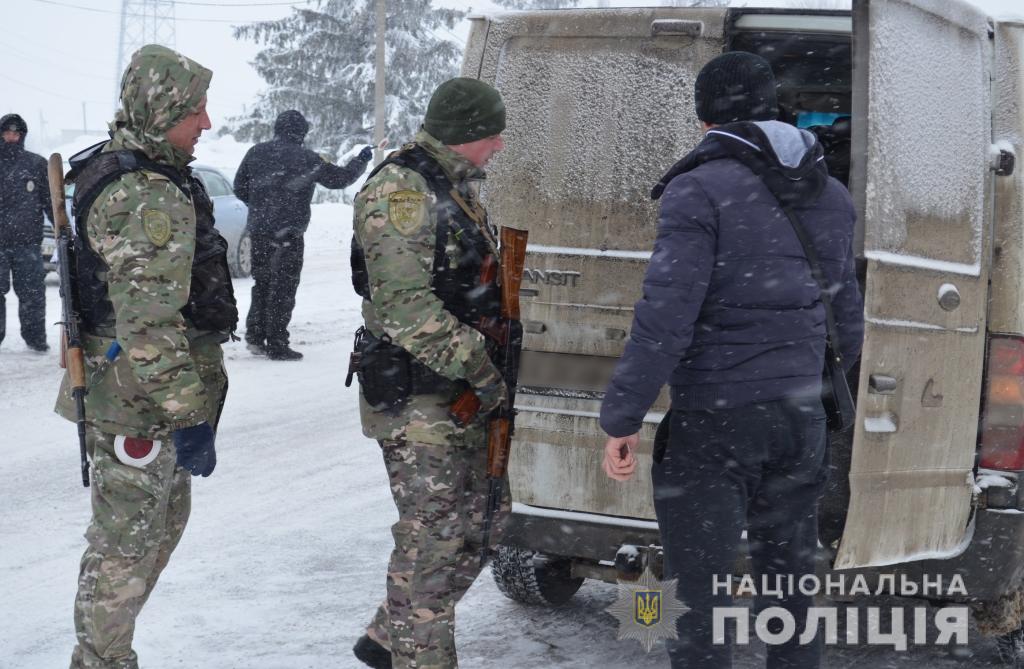 За минувшие сутки в области раскрыто 28 преступлений.