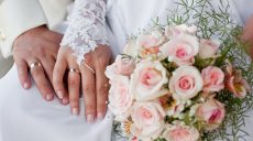 Украинцам разрешили дважды и трижды жениться без развода