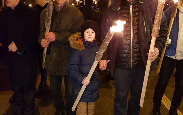 В Киеве проходит факельный марш к 110-летию со дня рождения Степана Бандеры