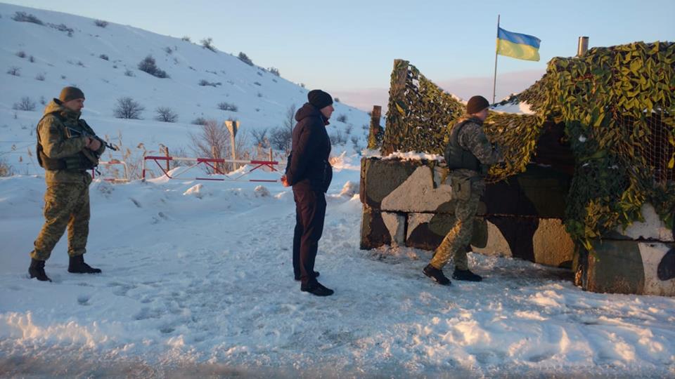 Пограничники усиливают охрану на границе с РФ (фото)