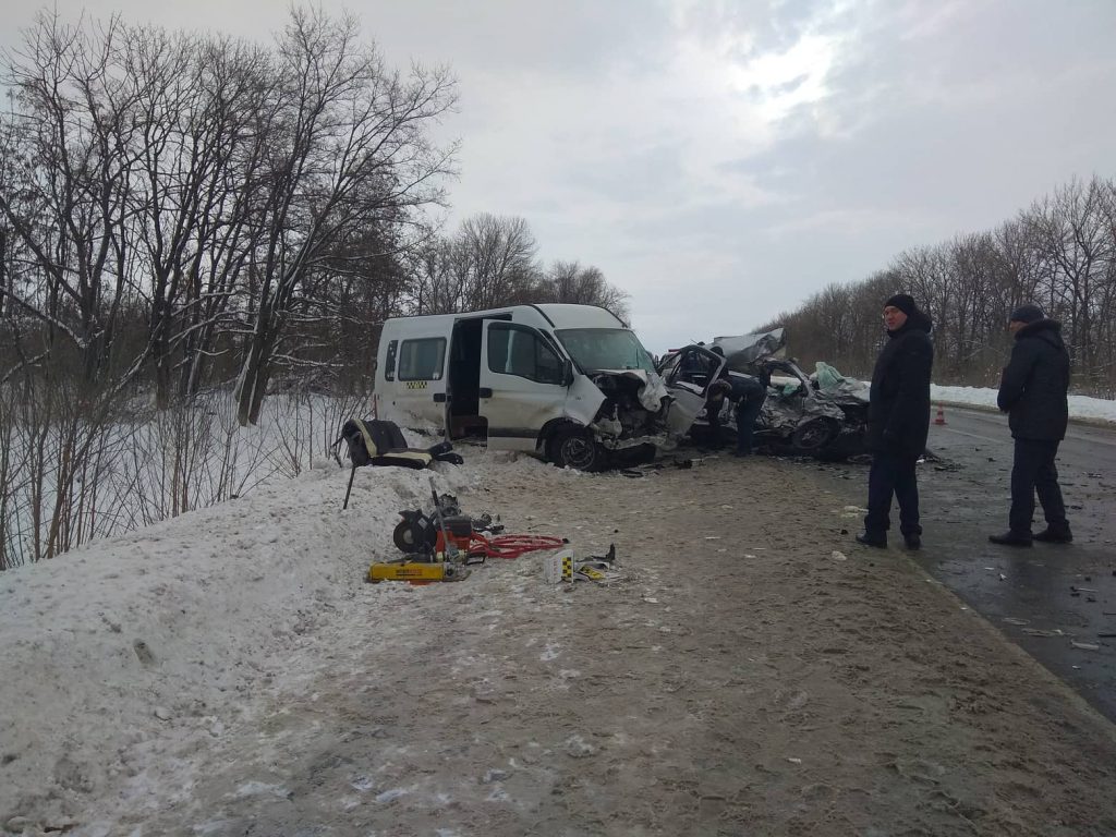 Медики рассказали о состоянии пострадавших в смертельном ДТП под Харьковом