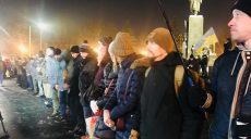 В центре Харькова более двухсот человек взялись за руки (фоторепортаж)