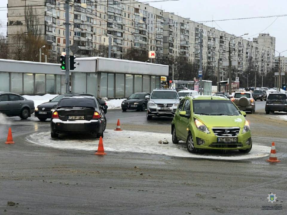 На Салтовке столкнулись Subaru и Ravon