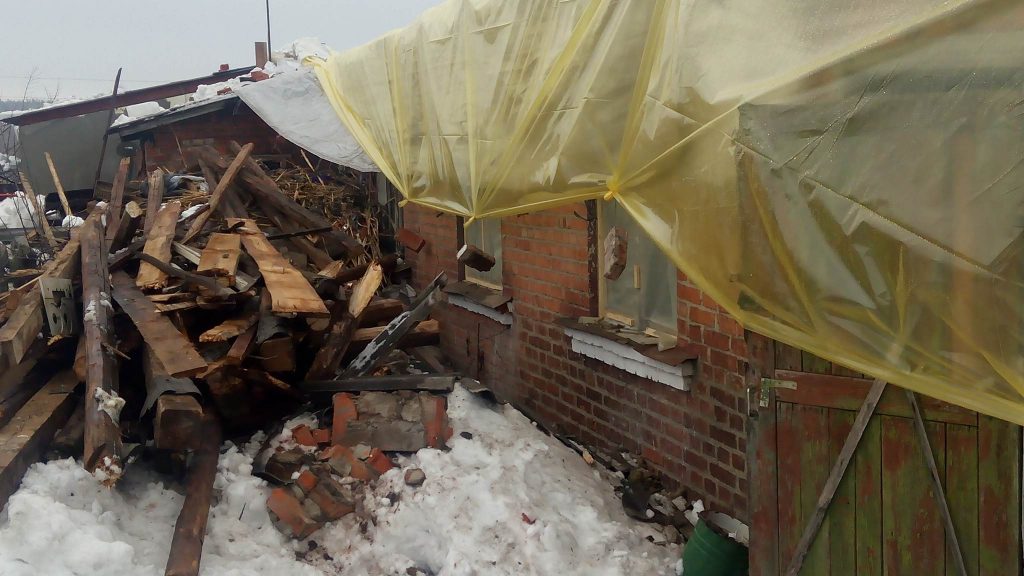 13 жителям разрушенного дома в Васищево выделят денежную помощь (фото)