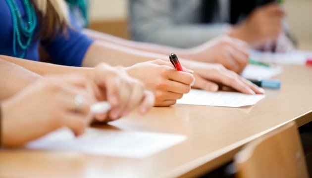 У Харкові стартувала реєстрація на пробне ЗНО (відео)