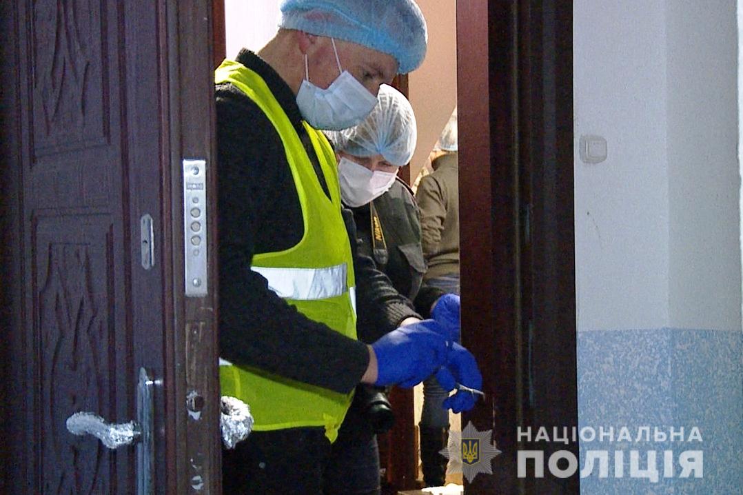 Убийство семьи в Виннице. Полиция подозревает главу семьи