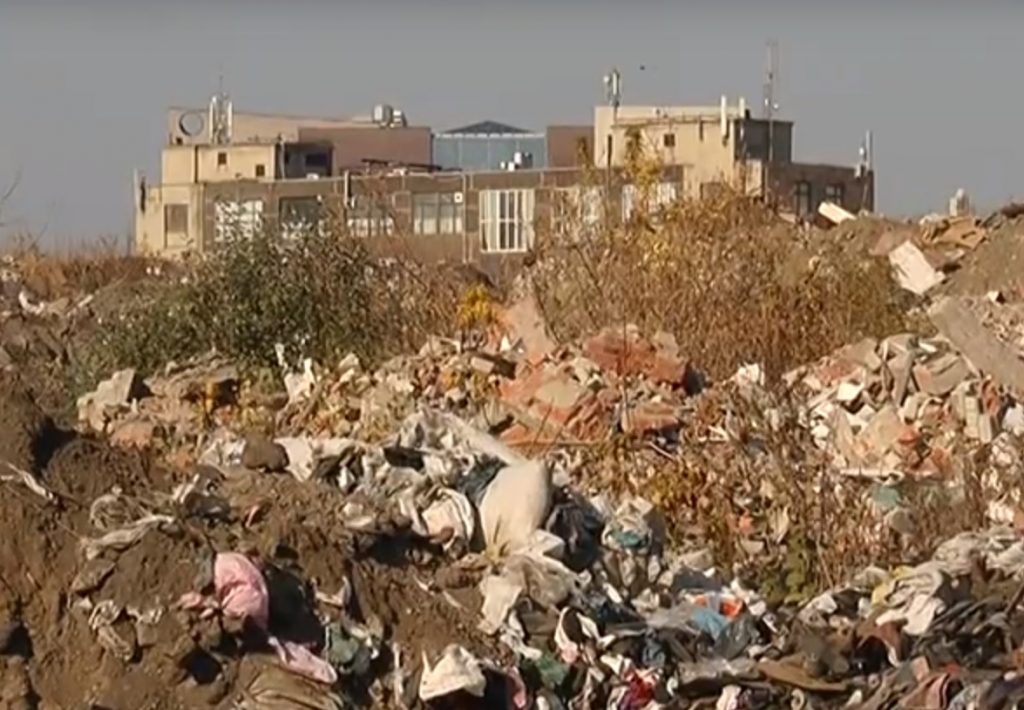 У Харкові повернули громаді ділянку, на якій працювало нелегальне сміттєзвалище (відео)