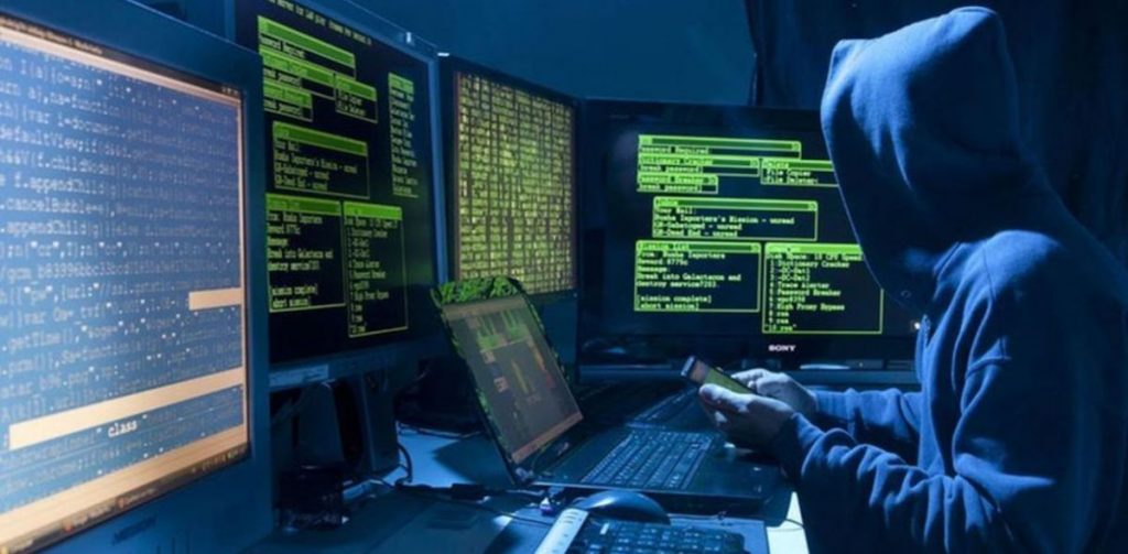 Хакерская атака: украинцев просят проверить безопасность электронной почты