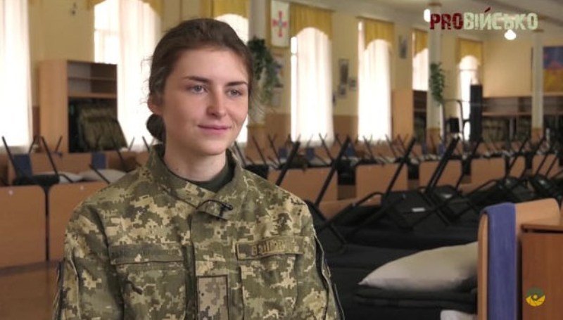 Ряды киевских кадетов пополнят девушки (видео)