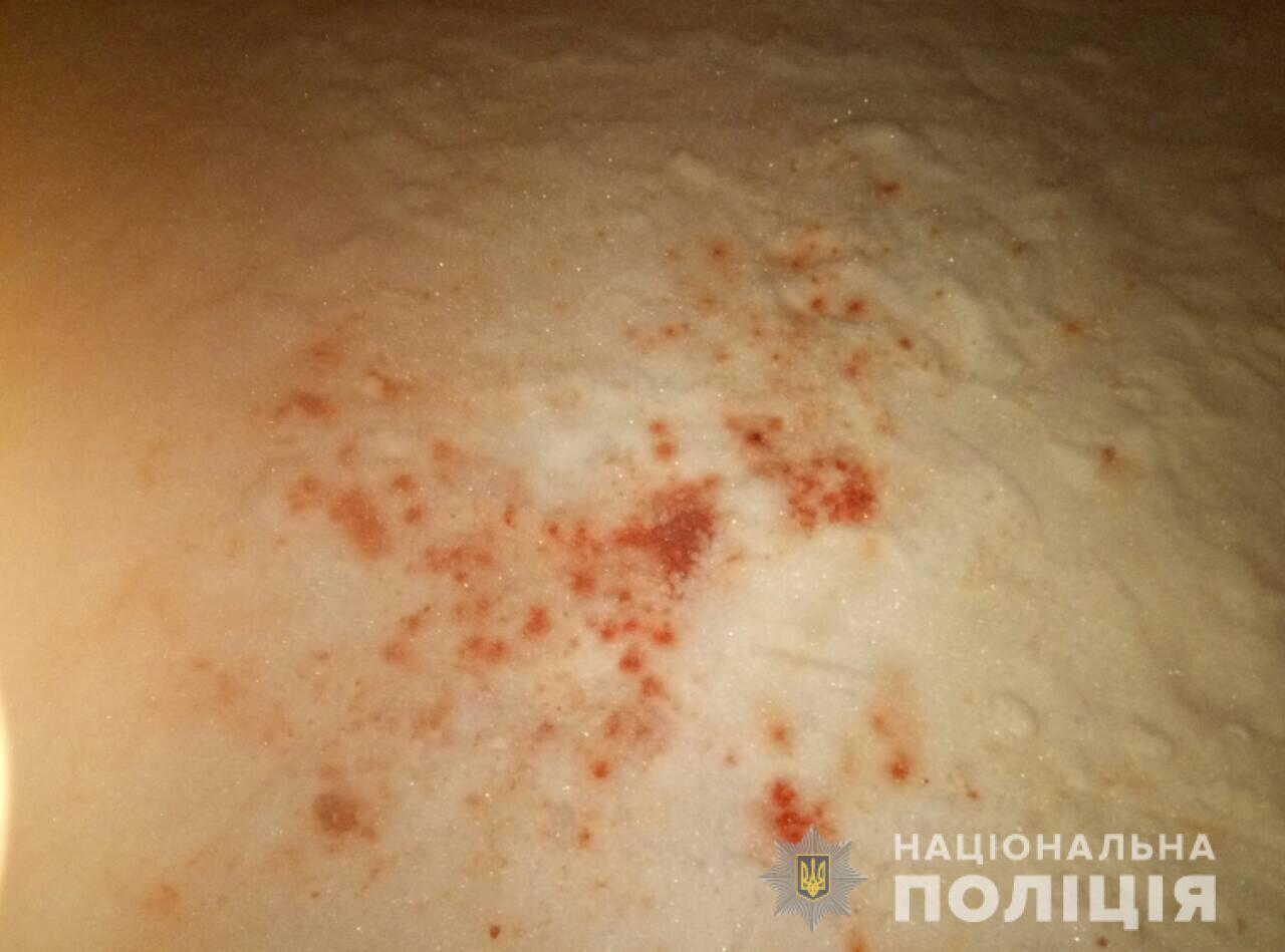 В Харькове избили пенсионера из-за банок с консервированными фруктами
