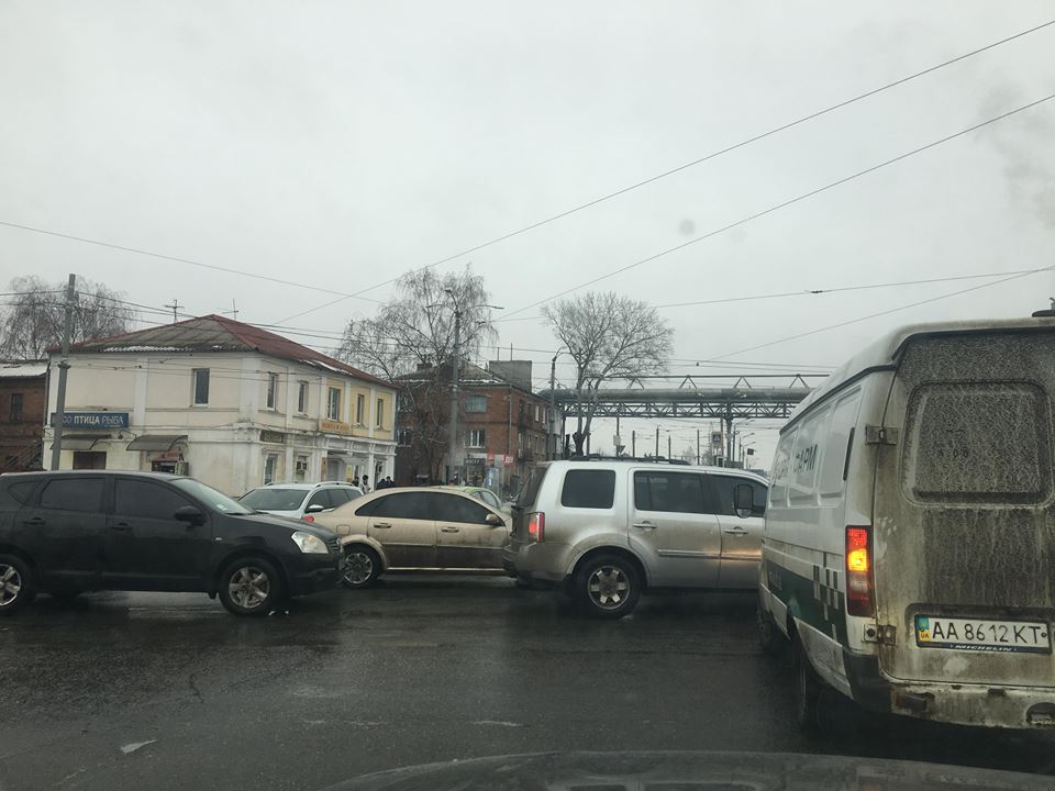 На «Киевской» не работают светофоры (фото)