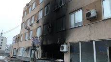 В Харькове горел склад швейной фурнитуры (фото, видео)