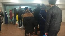 За сутки карточки на метро в Харькове пополнили почти на 17 миллионов гривен