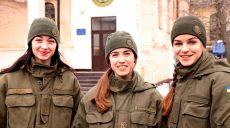 Нацгвардия для девушки не только красивая форма, но и большая ответственность