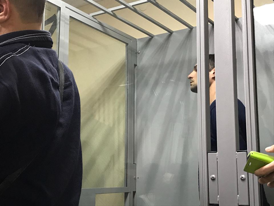 Суд не взял под стражу подозреваемого в истязании наркозависимых граждан